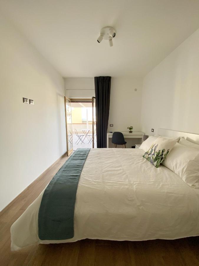 Casa Giulia Hotel คาตาเนีย ภายนอก รูปภาพ